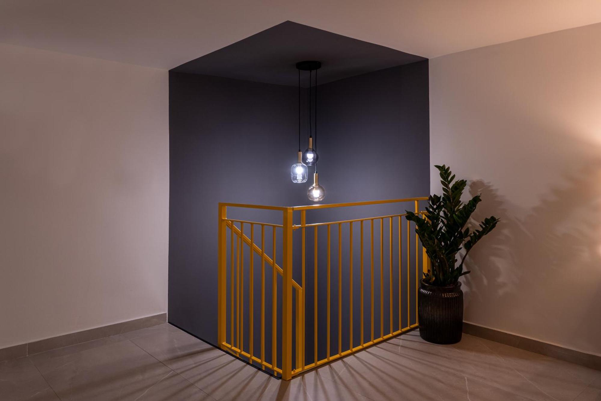 Kondo Maisons Catánia Buitenkant foto