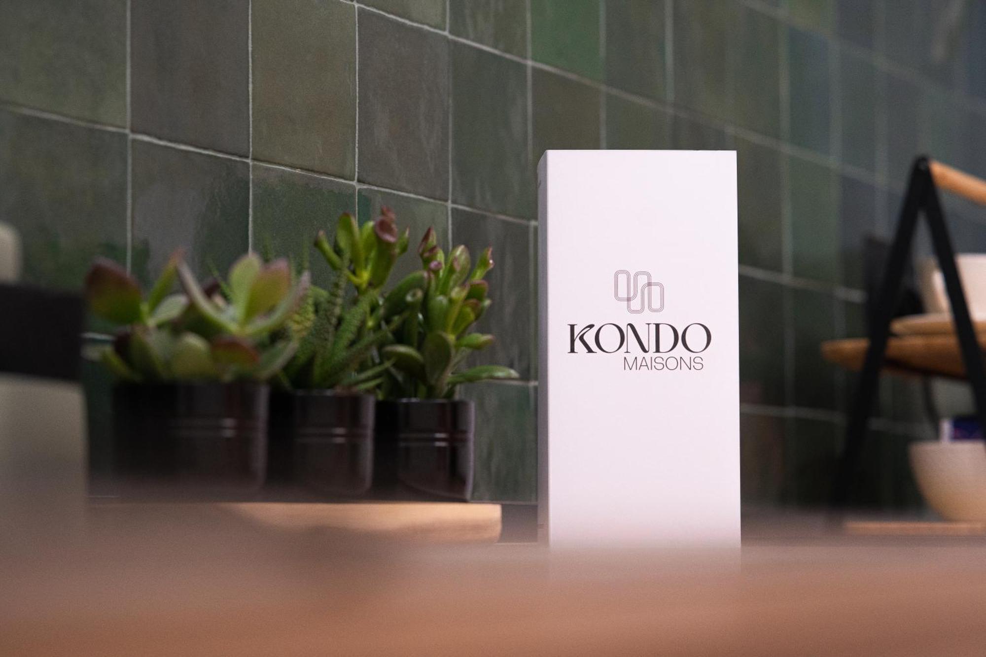 Kondo Maisons Catánia Buitenkant foto